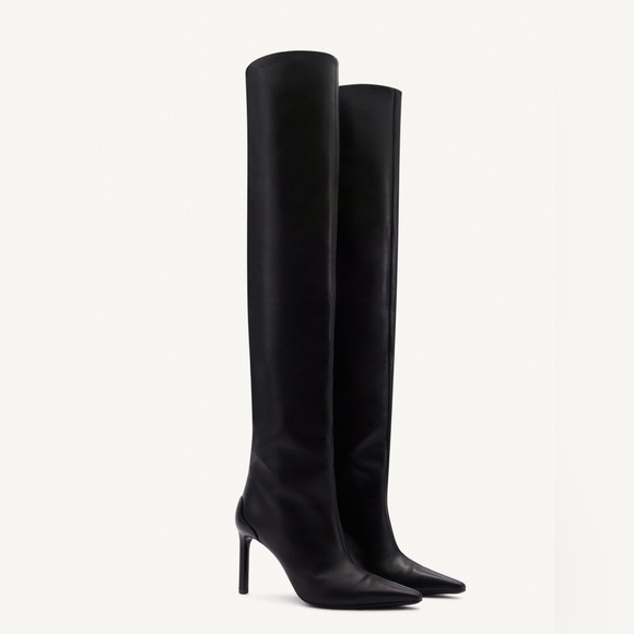 NEW COURREGES Sharp Leather High Boots In Black 38 Womens Over the Knee - Picture 12 of 12